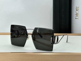 Picture of Dior Sunglasses _SKUfw53547386fw